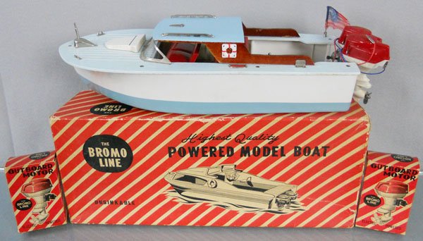 BROMO LINE MOTOR BOAT: wood & plastic, 17" long, battery operated, not tested, w/2 plastic motors, missing roof antenna, flag worn, 3 orig boxes, C8.