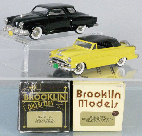 2 BROOKLIN MODELS: white metal, 1952 Studebaker Champion Starlight Coupe, paint chip on rear fender, 1954 Dodge Royal 500 Convertible, orig boxes minor wear, 1 has a crushed corner, C8-9.