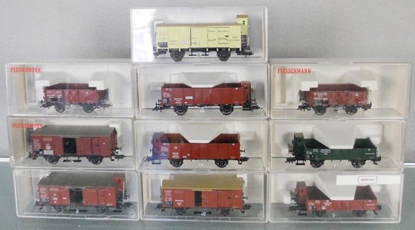 10 FLEISCHMANN PRUSSIAN FREIGHT CARS: HO ga, 2-rail, 5811, 5812, 5816, 5822, 5823, 5825, 5826, 5827, 5832, 5833, orig boxes & inserts, C9.