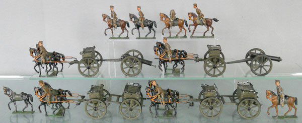HEYDE CAISSONS & ARTILLERY: 4 wagons w/1 rider, 1 has a broken hitch, 6 outriders, 1 missing driver & 1 missing head, some handrails bent, wagon is 7" long, C3-5.