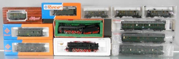 DRG ERA GERMAN TRAIN LOT: HO ga, 2-rail, Liliput 9504 loco, Class 38 loco, 81202 coach, Roco 44207C, 44230 & 44208A, Fleischmann 3 #5368K, 3 coaches, orig boxes minor wear, C7-9.
