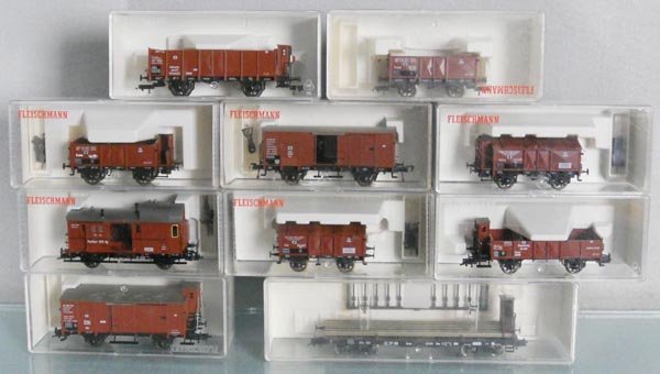 10 FLEISCHMANN PRUSSIAN EP1 FREIGHT CARS: HO ga, 2-rail, 5811, 5812, 5816, 5832, 5833, 5834, 5835, 5840, 5842, 5843, orig boxes, C9-10.
