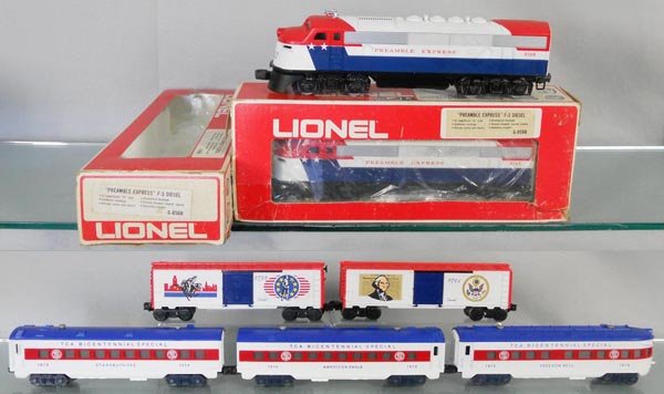 LIONEL TRAIN SET: O ga, 2 #8568 Preamble Express AA diesels, orig boxes worn, w/cars 9759, 9761, 1975, 1974, 1973, C7-8.