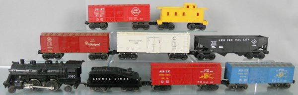 LIONEL TRAIN SET: O ga, 1060 loco & tender, 6044 & 6014 Airex box cars, 6482 milk car, 6024 Whirlpool, 6050 Swift's, hopper, caboose, C6-8.