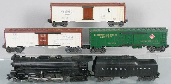 LIONEL TRAIN SET: O ga, 665 loco, some touch up spots, 2046W tender, 6572 REA, 6672 reefer, 3662 milk reefer, C5-6.