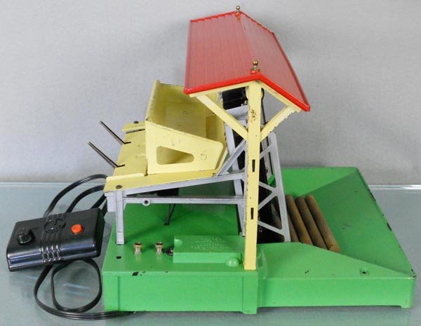 LIONEL 164 LUMBER SHED: O ga, w/rewired controller, C5-6.