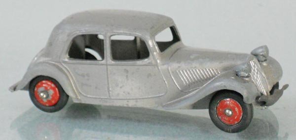 FRENCH DINKY 24N CITROEN 11BL: gray, w/tin bumper, 1 fender bent, playworn, C4-5.