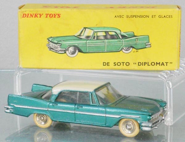 FRENCH DINKY 545 DESOTO DIPLOMAT: metallic green w/white roof, box wear on roof, orig box minor wear, C7-8.