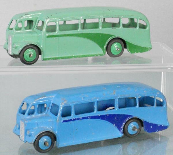 2 DINKY 29E SINGLEDECK BUSES: 1 2-tone green, 1 2-tone blue, C5-6.