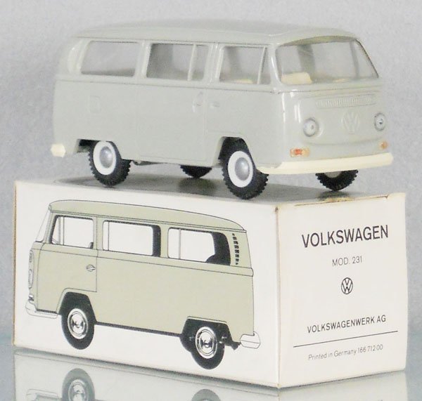 WIKING 231 VOLKSWAGEN BUS: plastic, 4" long, orig box, C9.