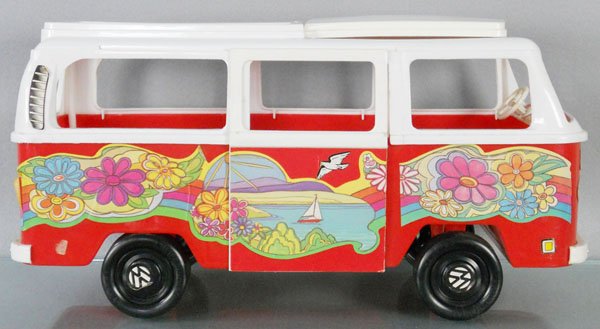 EMPIRE VOLKSWAGEN BUS: plastic, 18" long, missing all accessories, for use w/Barbie dolls, orig box, C7-8.