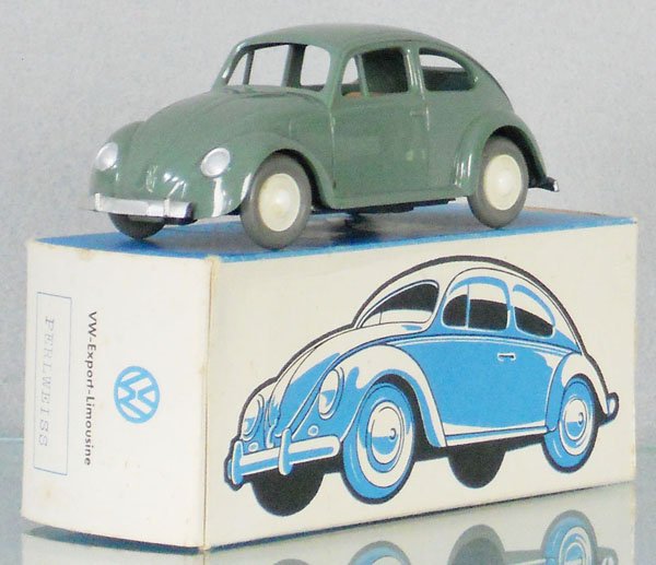 WIKING 113 VOLKSWAGEN BEETLE: plastic, 4" long, oval window, front bumper incom, missing bottom piece of motor, orig box minor wear, C7-8.