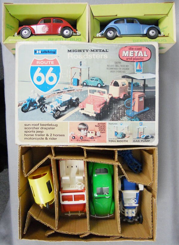 HUBLEY CAR SET: die cast, 23116 Route 66 Power Pack, 5 Mighty Metal Roadsters, missing toll booth & gas pump, w/2 #1481 Mighty Metal Beetle Bugs, orig boxes minor wear to worn, C7-8.
