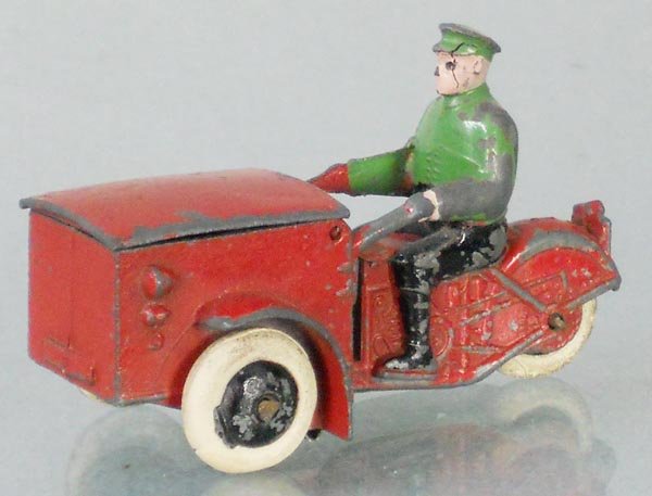 FRENCH DINKY 14A TRIPORTEUR: red w/green driver, 1 fender has small chips, C5.