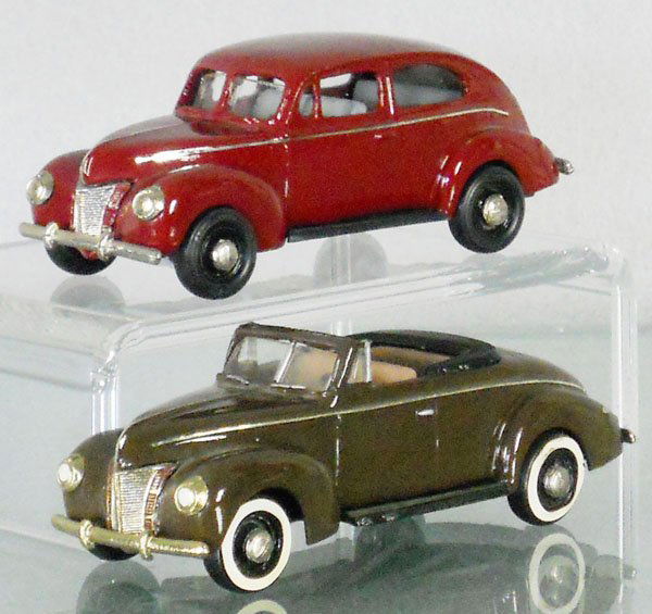 2 AUTO BUFF FORDS: white metal, Sedan, maroon, Convertible, brown, C8.