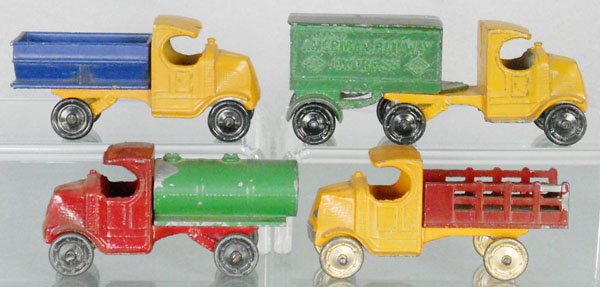 4 TOOTSIETOY MACK TRUCKS: 4639 Coal, 4670 American Express, 4640 Tanker, 4638 Stake Truck, C6-7.