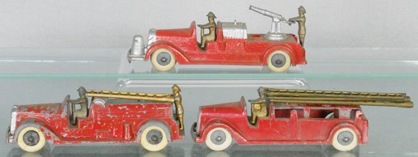 3 TOOTSIETOY FIRE TRUCKS: 1041 Hose, 1042 Insurance Patrol, 1040 Hook & Ladder, C4-5.