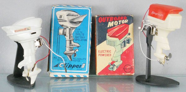 OTAKI & UNION OUTBOARD MOTORS: plastic, Otaki Clipper 88, 4 1/4" tall, Union, 3 3/4" tall, orig boxes minor wear, stands not included, C7-9.
