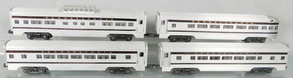 4 LIONEL CONGRESSIONAL CARS: O ga, 2542 Betsy Ross, 2543 William Penn, 2544 Molly Pitcher, 2541 Alexander Hamilton, C7-8.