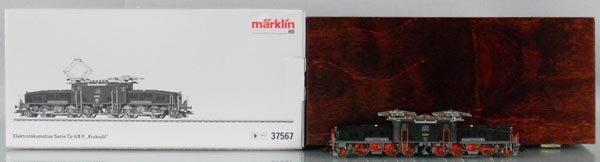 MARKLIN 37567 CROCODILE LOCO: HO ga, w/wooden display box, orig box, C9.