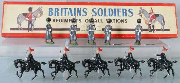 2 BRITAINS SETS: partial set 312 Grenadier Guards, 5 pieces, 2 rifles broken, 1343 Royal Horse Guards, 5 pieces, 1 head repaired, orig box & insert for set 312 only, box has minro wear, C5-6.