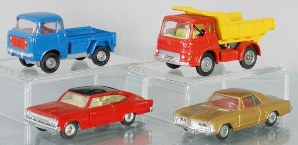 4 CORGI VEHICLES: 236 Rambler Marlin, 245 Buick Riviera, 494 Bedford Dump Truck, 409 Jeep FC-150, C8.