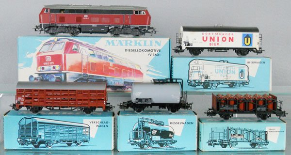 MARKLIN TRAIN SET: HO ga, 3075 German diesel loco w/cars 4634, 4629, 4642, 4657, orig boxes, C8-9.