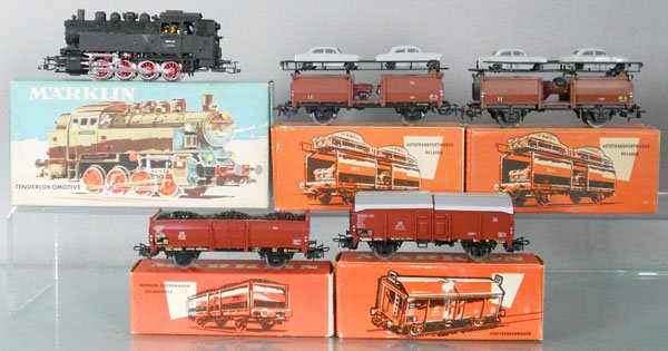 MARKLIN TRAIN SET: HO ga, 3032 tank loco w/cars2 #315/4G, 4604, 4619, orig boxes, C8-9.
