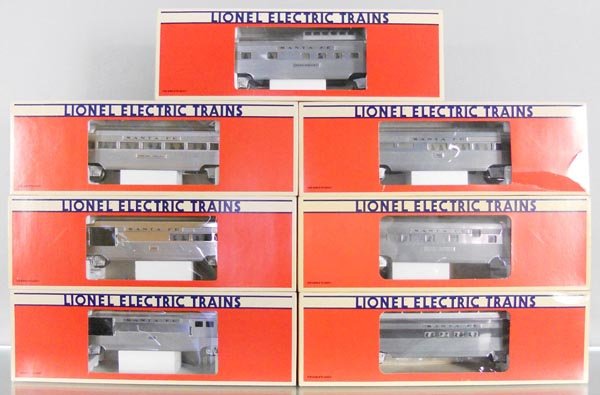 LIONEL SANTA FE PASSENGER CARS: O ga, 19109 baggage, 19110 combine, 19111 diner, 19112 coach, 19128 vista dome, 19138 duplex, 19113 obsv, orig boxes & inserts, C9-10.
