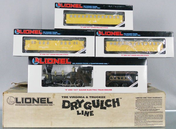 LIONEL 11706 DRY GULCH LINE TRAIN SET: O ga, 18702 V&T RR loco & tender, w/cars 16012, 16010, 16011, orig boxes, set box & insert minor to some wear, C9.