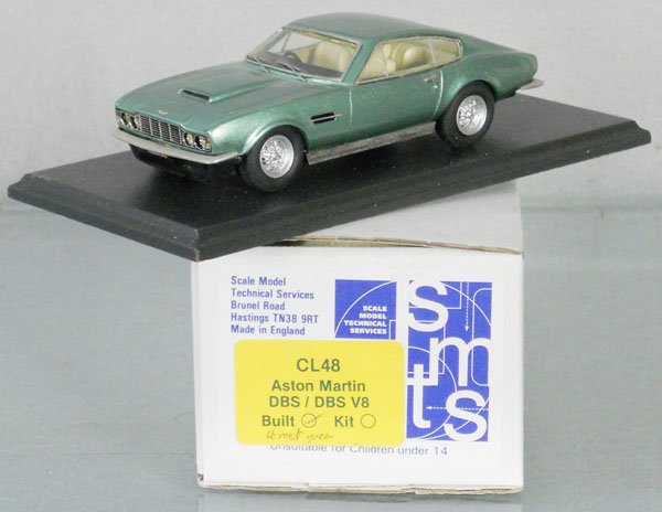SMTS ASTON MARTIN DBS V8: white metal, on black base, orig box, C9.