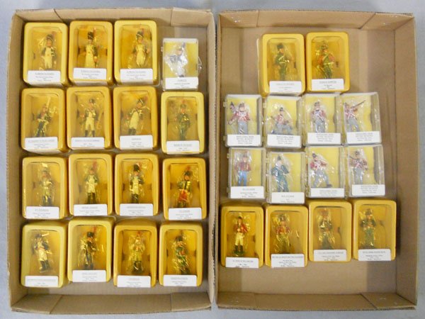REEVES INTERNATIONAL SOLDIERS: French Napoleonic NFC 1 to 18 & British Napoleonic NBC 1 to 12, orig boxes & inserts minor wear, C10.