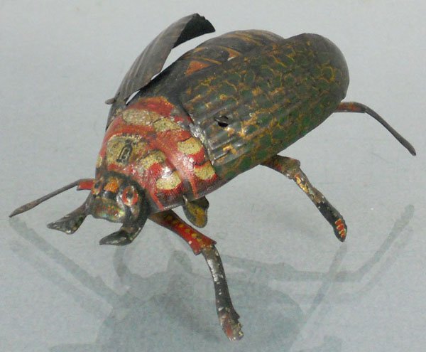 LEHMANN 823 CRAWLING BEETLE: litho tin, windup working, 3 1/2” long, C5-6.