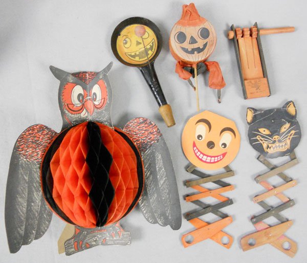 6 HALLOWEEN TOYS & DECORATIONS: Owl Stand Up, Pumpkin Noisemaker, both made in USA, Bat Noisemaker, Cat & Pumpkin Scissor Toys, Pumpkin Noisemaker, these made in Japan, C5-7.