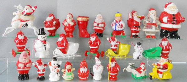 SANTA TOY LOT: 1950's, 25 pieces, candy containers, ornaments & decorations, largest is 7" tall, C5-7.