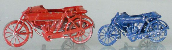 2 SR MOTORCYCLES: French, painted lead, 2 3/4" & 3 1/4" long, C6-7.