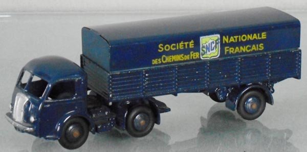 FRENCH DINKY 575 SNCF TRUCK: 2 chips on rear fender, otherwise C9.