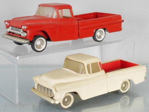 2 CHEVROLET TRUCK PROMOS: SMP 58 Apache, red, PMC 56 Cameo, both are friction working w/body warps, C7.
