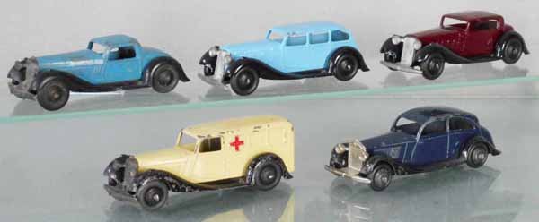 5 DINKY AUTOS: 36B Bentley, 36A Armstrong-Siddeley, repainted, 36C Humber, repainted, 30F Ambulance, 30B Rolls Royce, C4-8.
