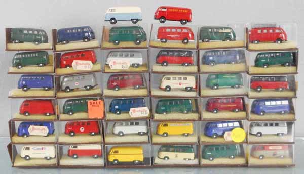 38 BREKINA VOLKSWAGEN BUSES: plastic, approx 2” long, 36 orig boxes only, boxes have minor wear, C8-9.