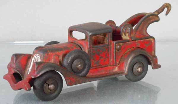 HUBLEY WRECKER: painted cast iron, 6 3/4” long, playworn, C3-4.
