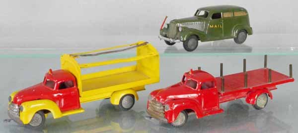 3 TEKNO VEHICLES: 739 Dodge Transport, missing fabric for covering truck bed, 771 Dodge Stake Truck, 431 Mailcar Packard, C7.