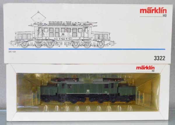 MARKLIN 3322 GERMAN CROCODILE LOCO: HO ga, orig box & insert minor wear, insert yellowing, C9.