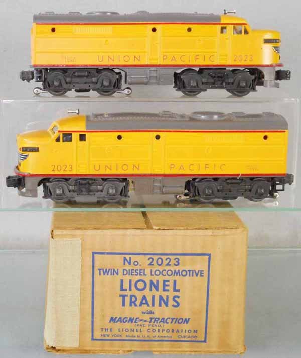LIONEL 2023 UP AA DIESELS: O ga, 2023 Alco AA, nose decals good, 1/2" crack on power unit nose, master carton & insert opened from bottom, C8.