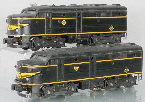 2 LIONEL 2032 ERIE ALCO AA DIESELS: O ga, some side decals worn, C6.