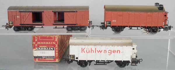 3 MARKLIN FREIGHT CARS: HO ga, die cast, 332 box car, missing 2 doors, orig box worn, 320S box car w/end-of-train lights, 324 Kuhlwagen, C5-7.