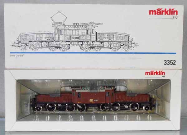 MARKLIN 3352 SWISS CROCODILE LOCO: HO ga, orig box & insert minor wear, C9.