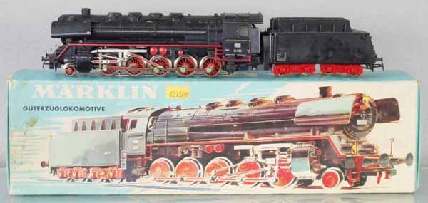 MARKLIN 3047 GERMAN LOCO & TENDER: HO ga, minor playwear, orig box & insert minor wear, C7.