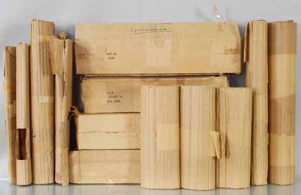 AMERICAN FLYER EMPTY ORIG BOXES & WRAPS: 8 cardboard wraps, 314AW, 290, 342, rest faded, 4 boxes, is 300, the rest faded, worn from use & age, C3-5.