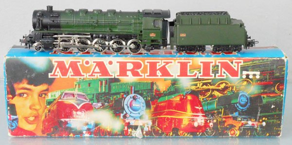 MARKLIN 3046 LOCO & TENDER: HO ga, orig box & insert some wear, C9.